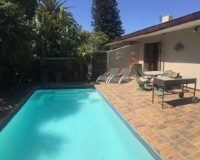 Aloma Holiday House